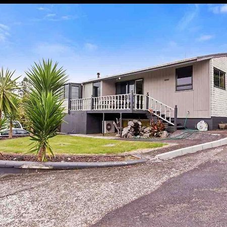 Mountain Top Kiwi Star Holiday Home Rotorua Exterior foto