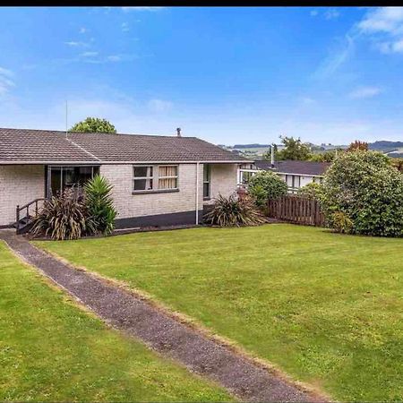 Mountain Top Kiwi Star Holiday Home Rotorua Exterior foto