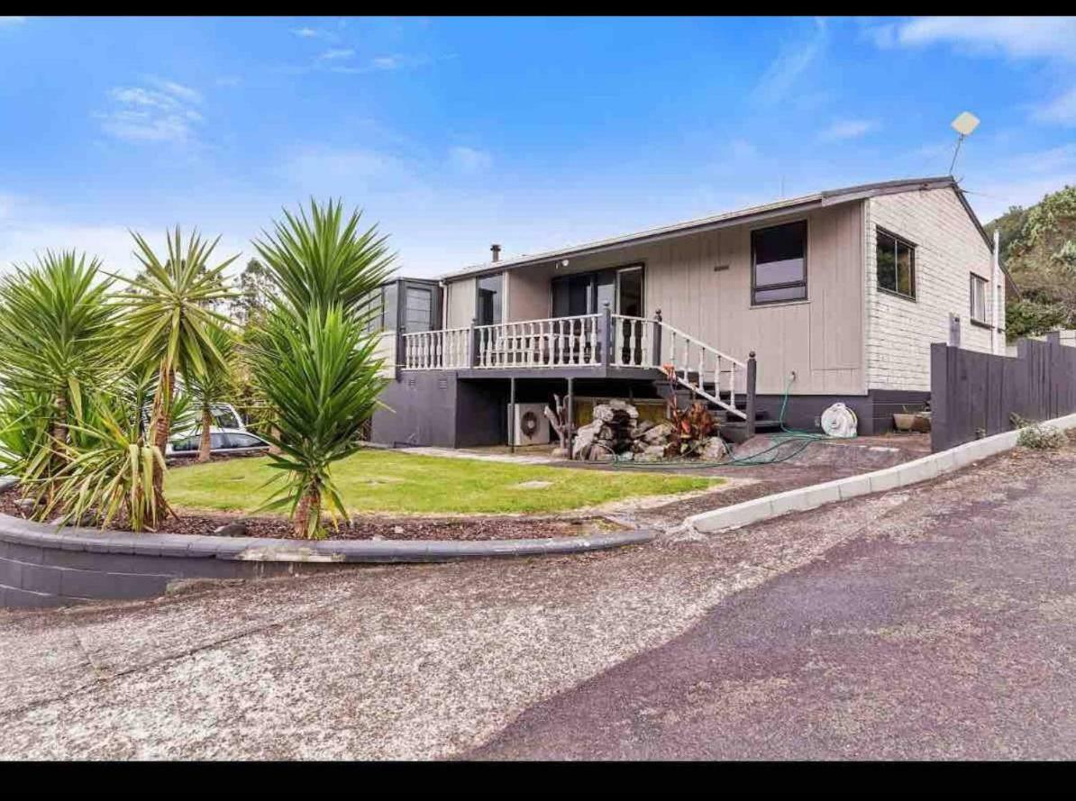 Mountain Top Kiwi Star Holiday Home Rotorua Exterior foto